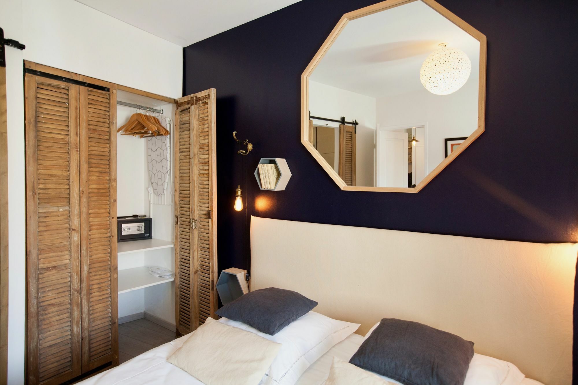Home Chic Home - Les Toits De L'Argenterie Монпелие Екстериор снимка