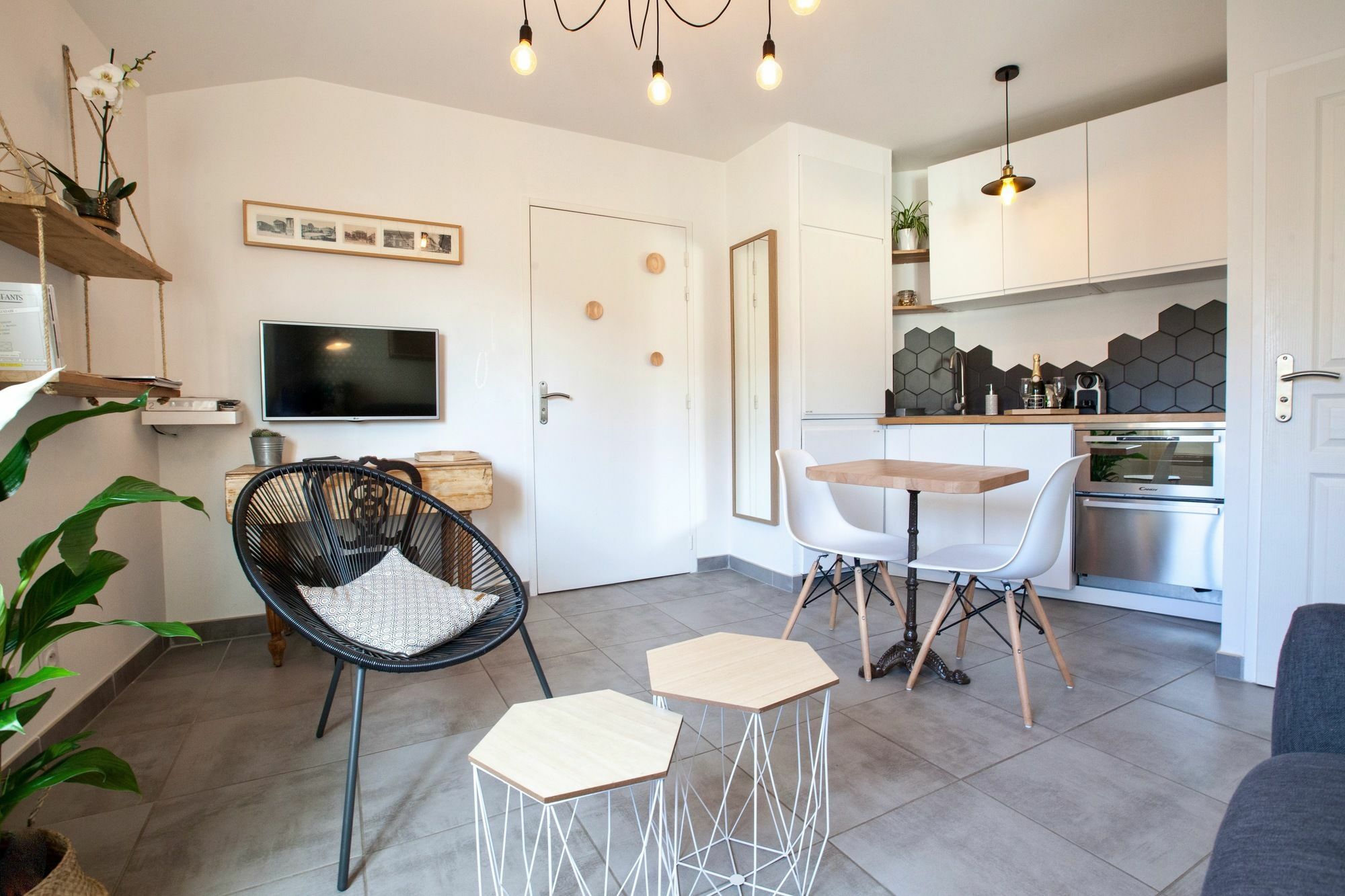 Home Chic Home - Les Toits De L'Argenterie Монпелие Екстериор снимка